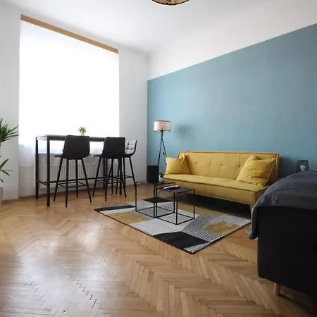 Zentrale Citywohnung, 5 Minuten Zur Stadthalle, Messe & Sportpark Апартаменти Грац